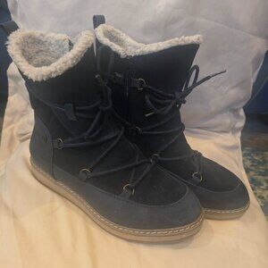 White Mountain Topaz Navy Blue Women’s Boots